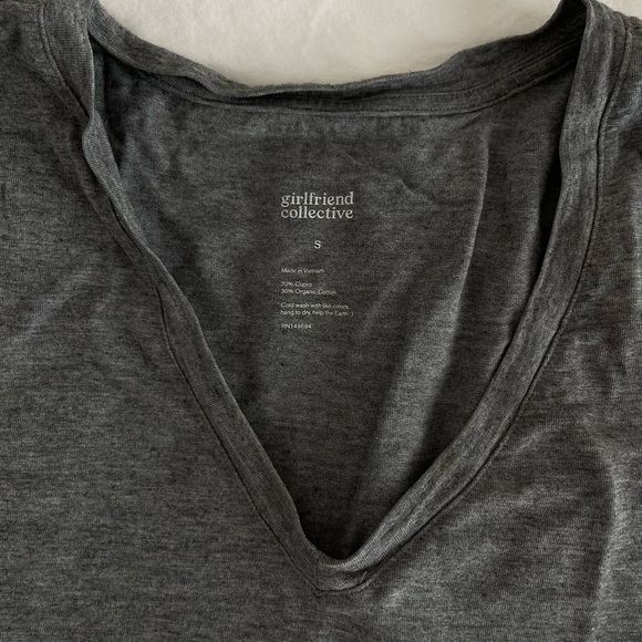 Girlfriend Collective Gray Eva V-Neck T-Shirt - Picture 3 of 3